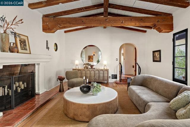 Glendale Spanish Colonial - Photo 3
