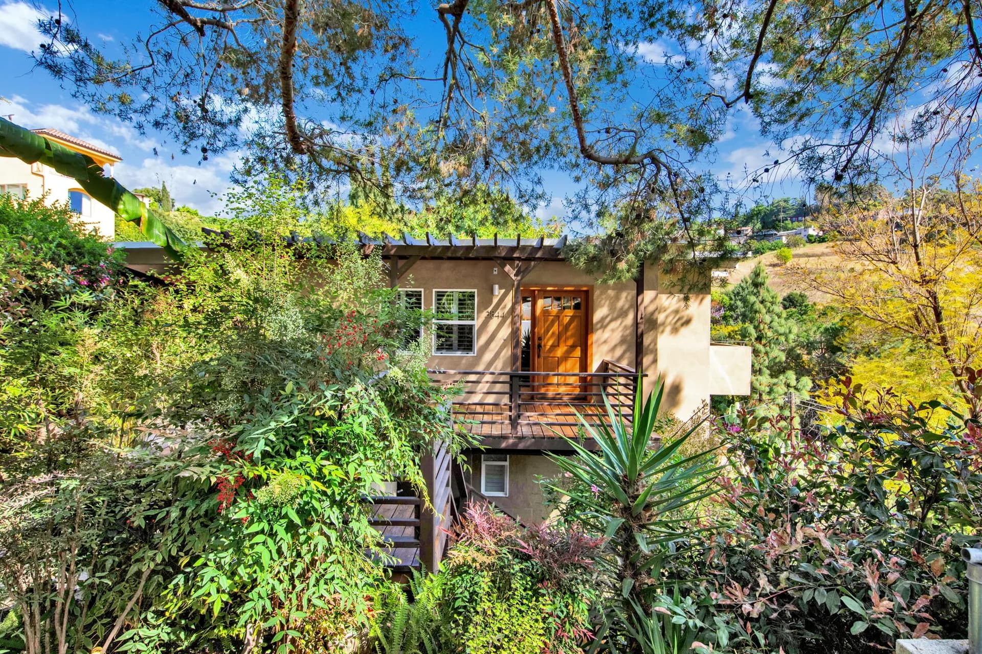 Mid-Century Hillside Retreat